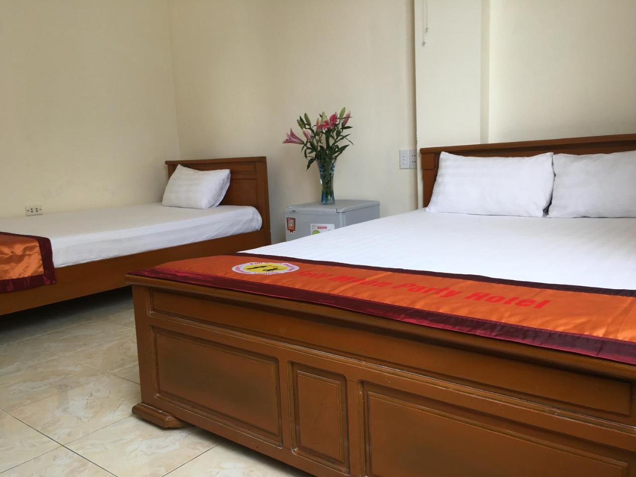 Full Moon Party Hotel Hai Phong Exterior foto