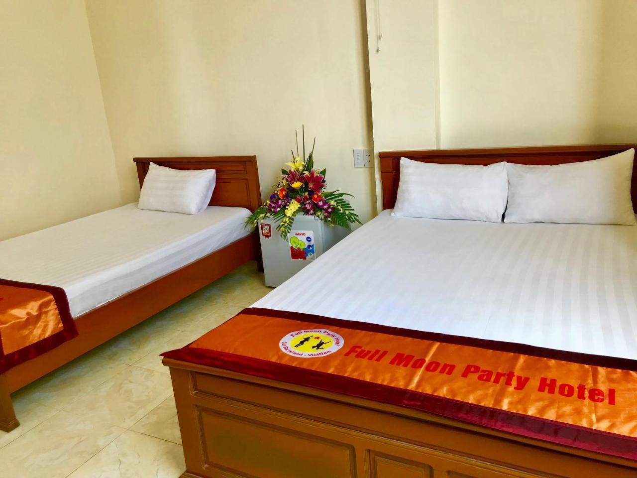 Full Moon Party Hotel Hai Phong Exterior foto